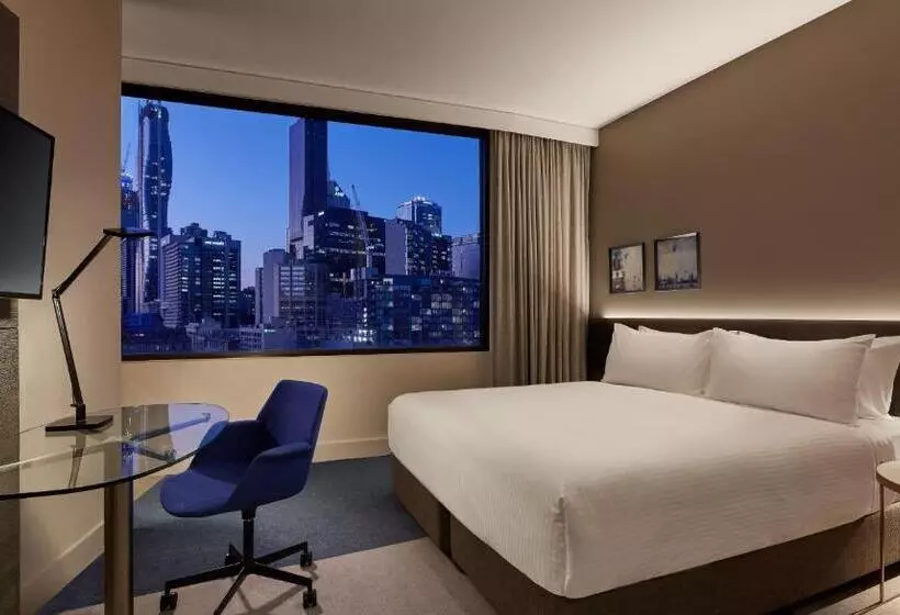 Отель Crowne Plaza Melbourne, An Ihg
