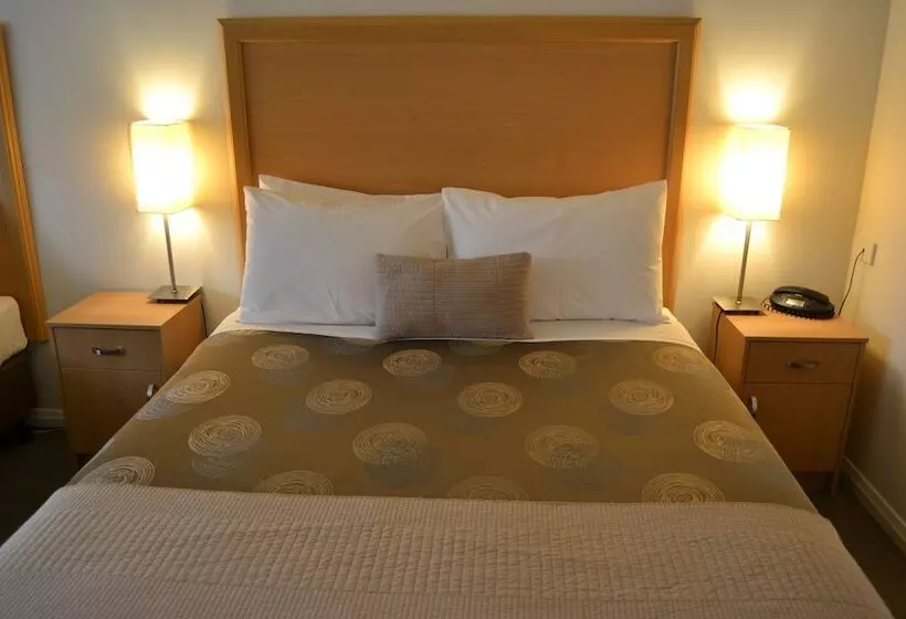 בית מלון כפרי Eastern Sands City Centre