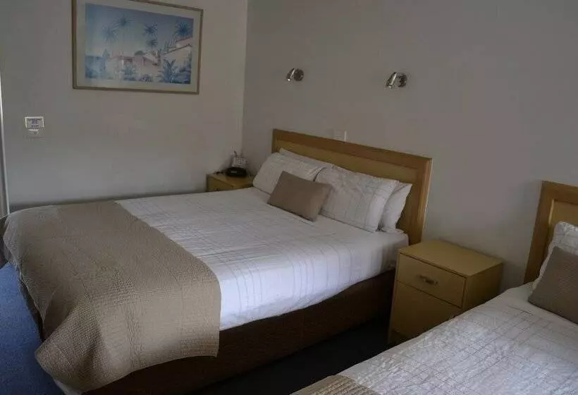 בית מלון כפרי Eastern Sands City Centre