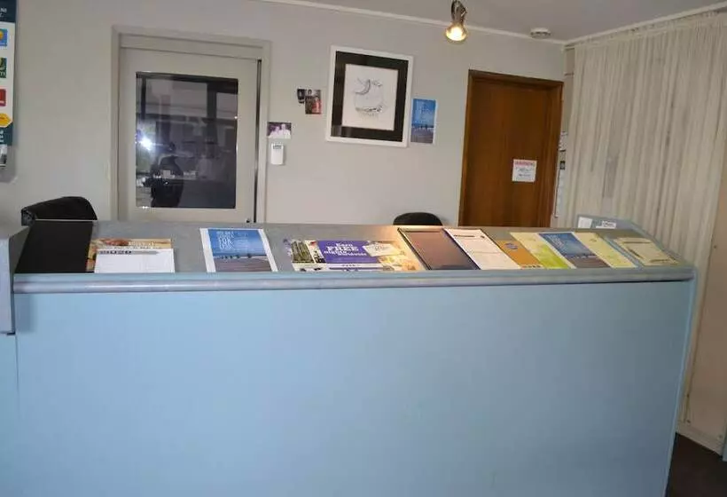 בית מלון כפרי Eastern Sands City Centre