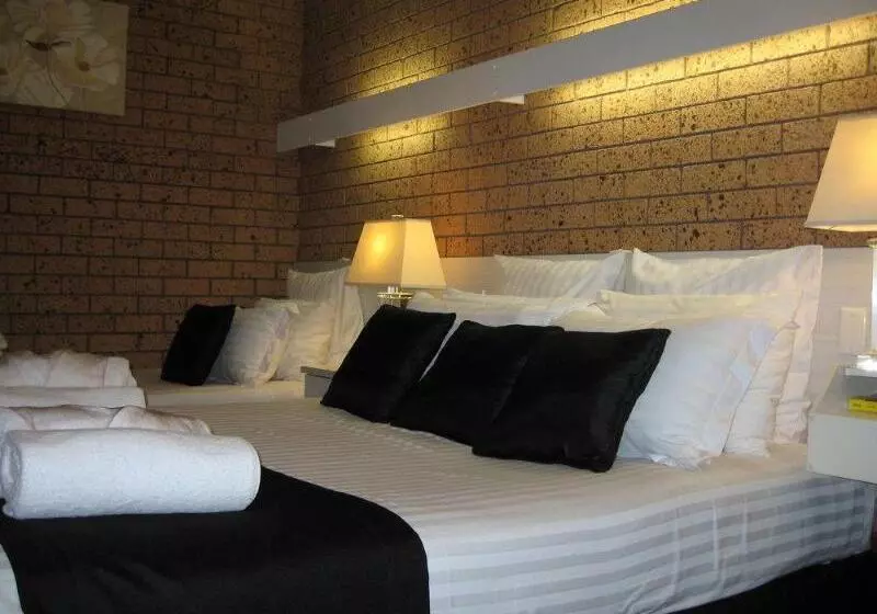 Hotel Golden Harvest Motor Inn Moree