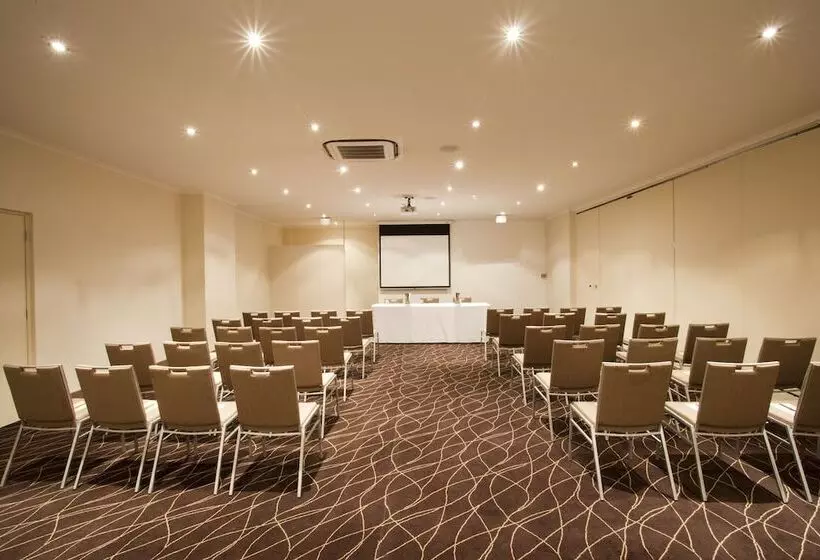 Hotel Mercure Canberra