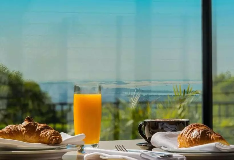 酒店 Mercure Charlestown