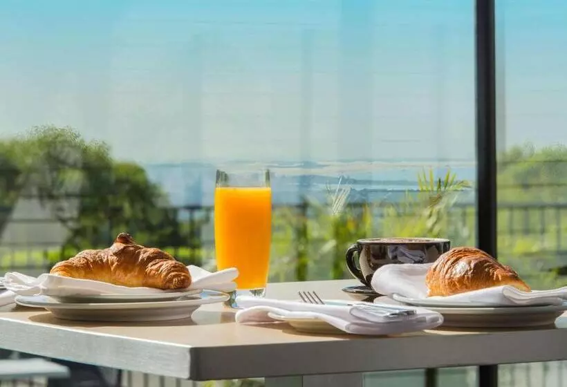 酒店 Mercure Charlestown