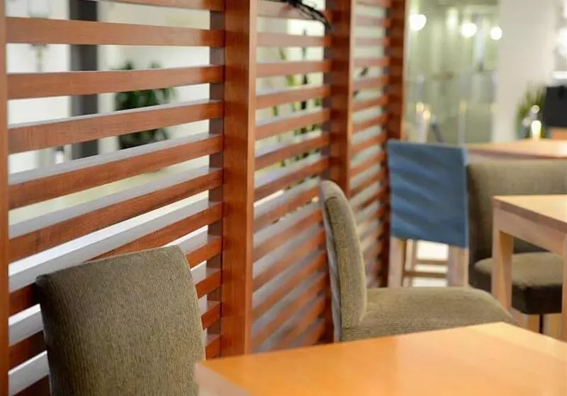 ホテル Mercure Penrith