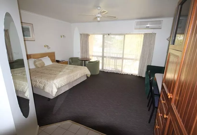 בית מלון כפרי Mildura Motor Inn