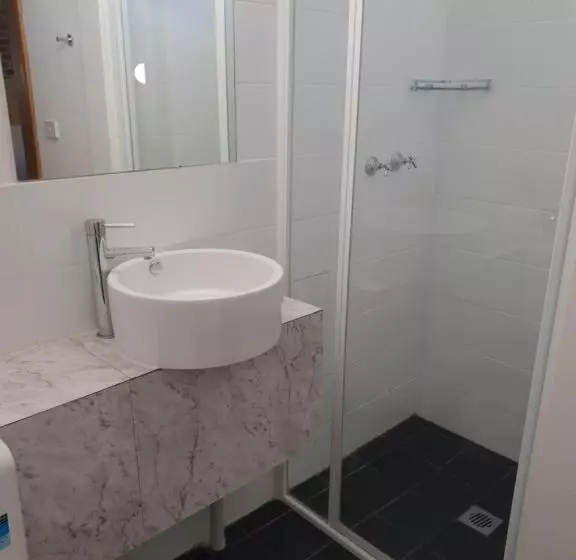 호텔 Moonraker Motor Inn