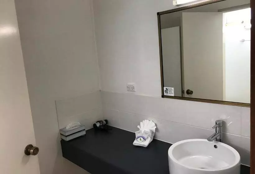 호텔 Moonraker Motor Inn