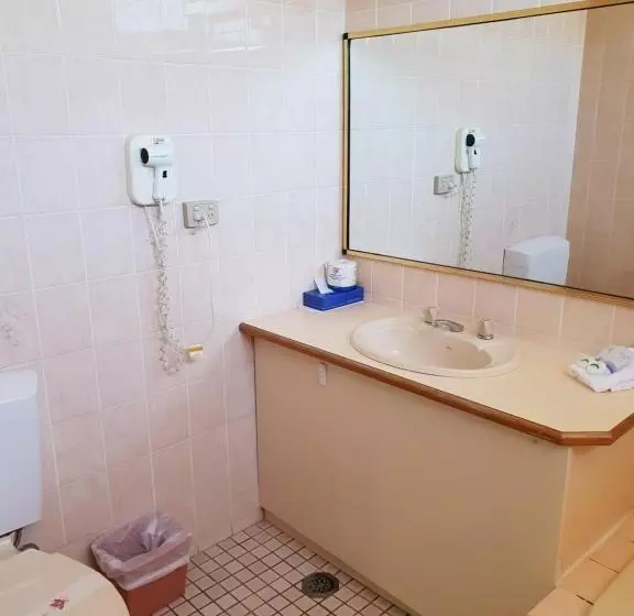 호텔 Moonraker Motor Inn