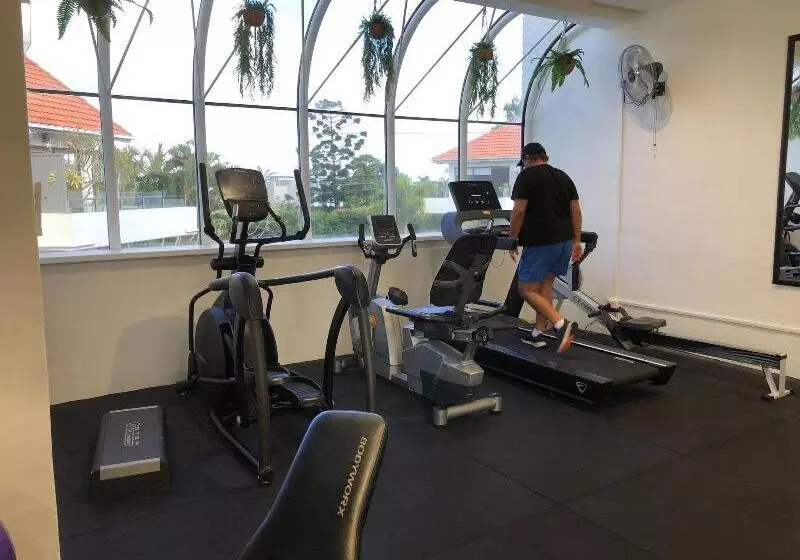 Отель Noosa International Resort