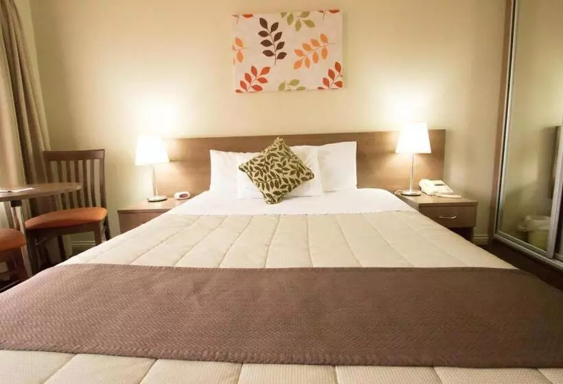 Hotel Old Willyama Motor Inn