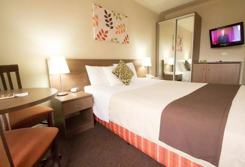 Hotel Old Willyama Motor Inn