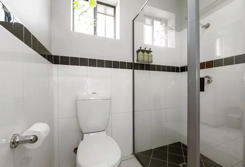 فندق على الطريق Alara Motor Inn