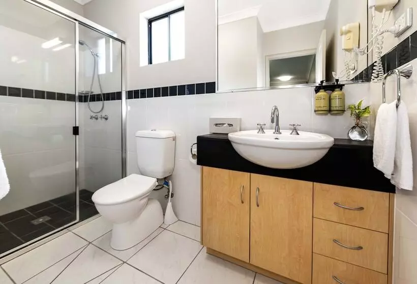 فندق على الطريق Alara Motor Inn