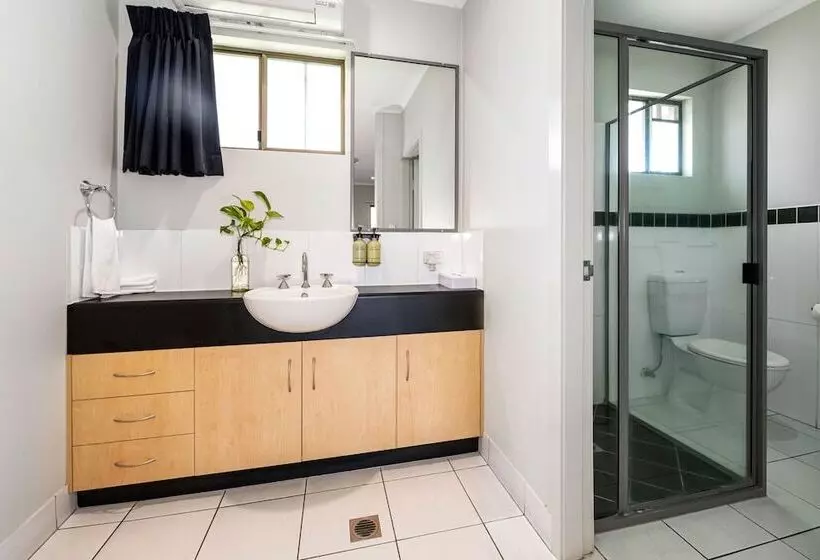 فندق على الطريق Alara Motor Inn