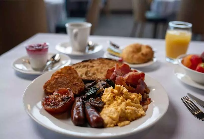 Курорт Mantra Bunbury