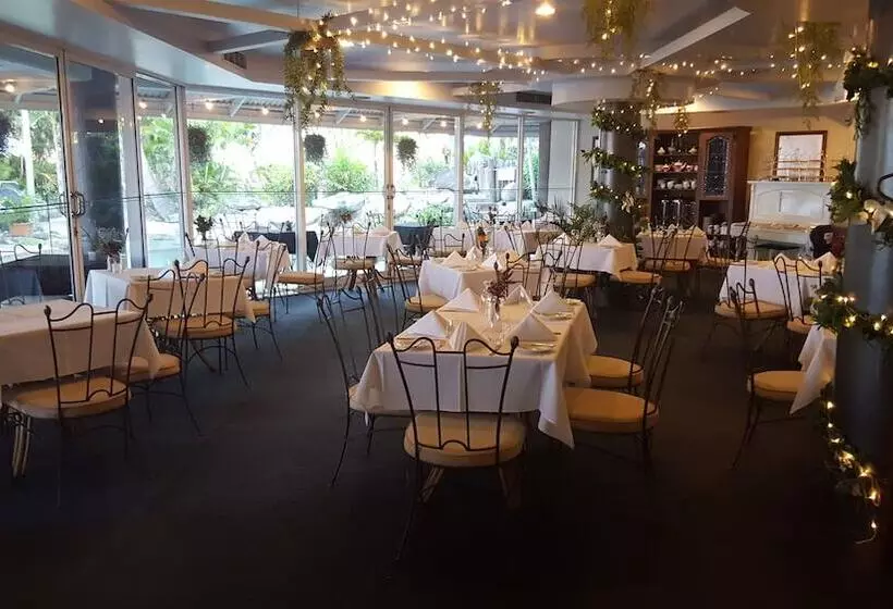 אתר נופש Ocean International