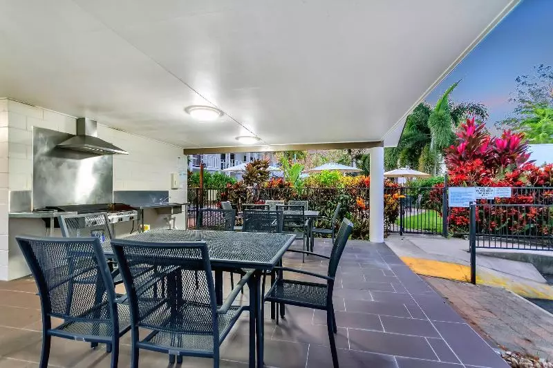 Курорт Titree Village Holiday Apartments