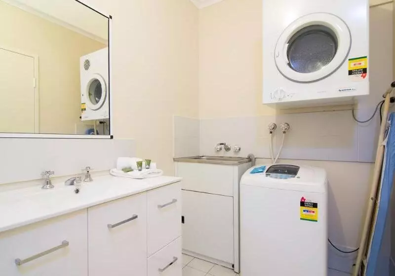 Курорт Titree Village Holiday Apartments