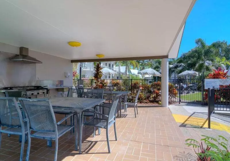 Курорт Titree Village Holiday Apartments