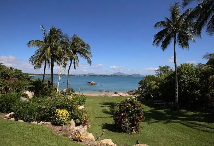 Whitsunday Sands Resort