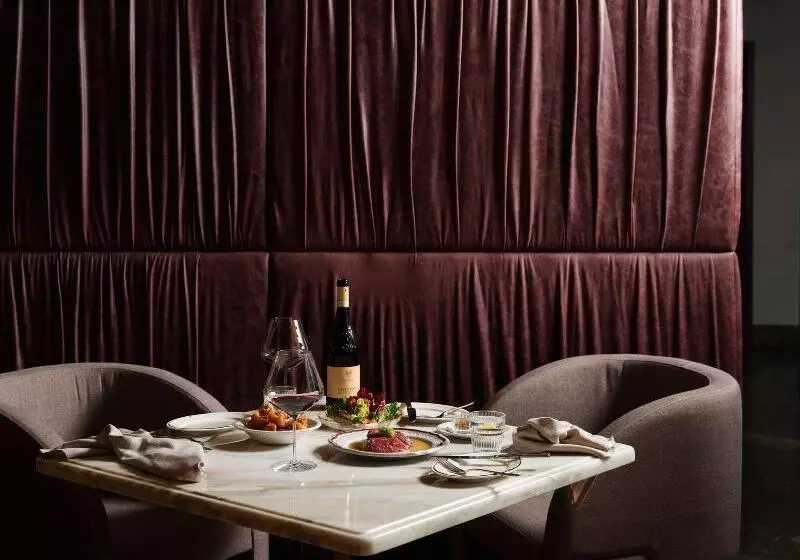 簡易ホテル Morris Sydney, Handwritten Collection