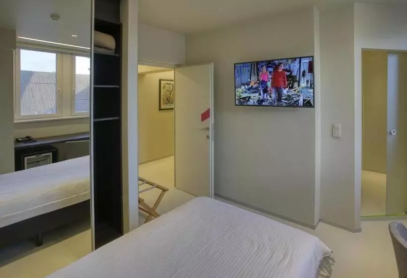 호텔 Auberge Du Vieux Cedre, Enghien Belgique