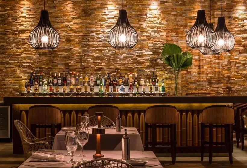 酒店 Blue Waters Resort And Spa