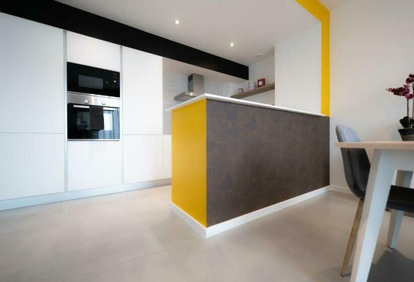 Elberg Hotel & Apartments