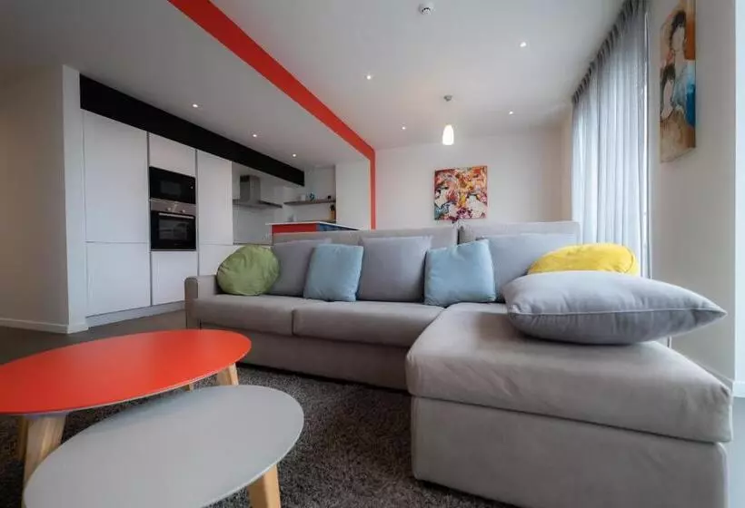 Elberg Hotel & Apartments