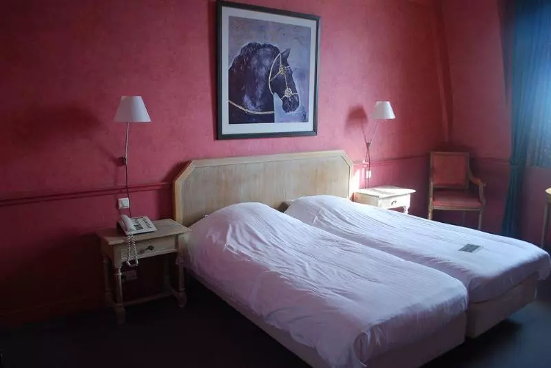 호텔 Le Chateau De Namur