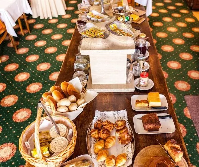 Malecot Hotel By F Hotels