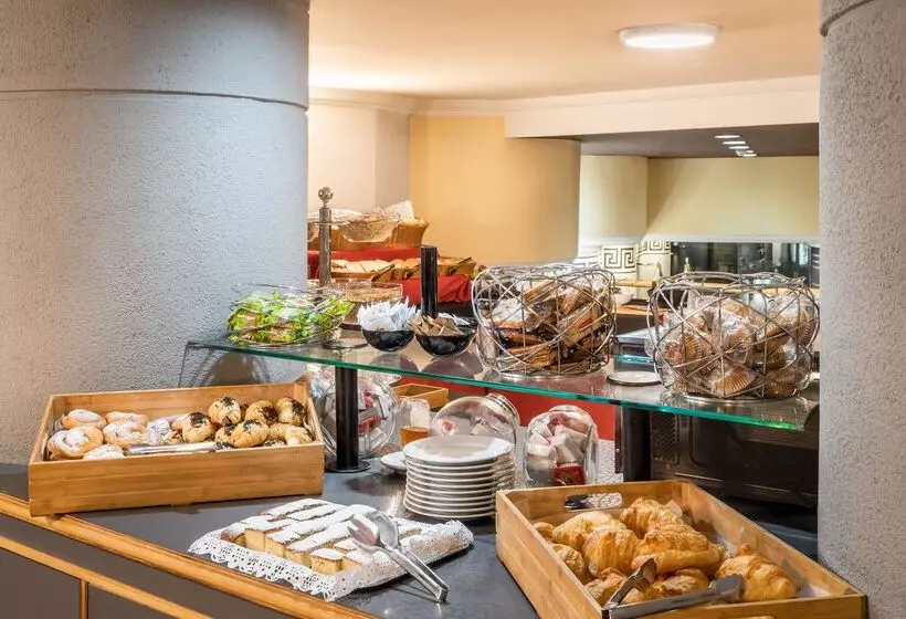 هتل Alegria President