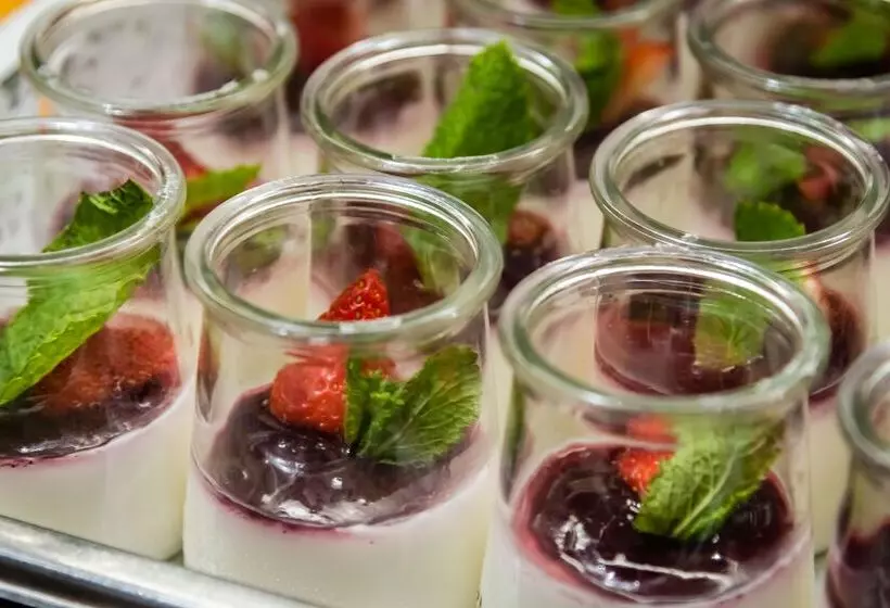 هتل Alegria President