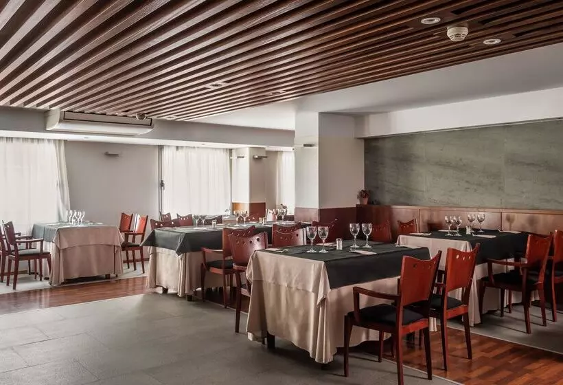 هتل Alegria President