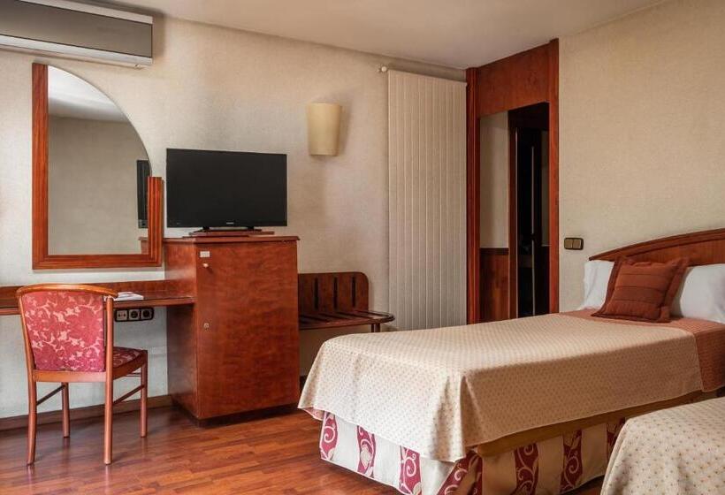 هتل Alegria President