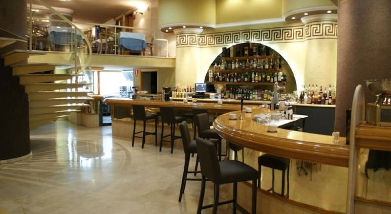 هتل Alegria President