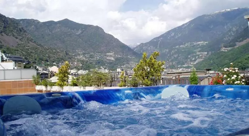 هتل Alegria President