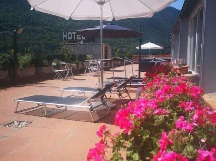 هتل Alegria President