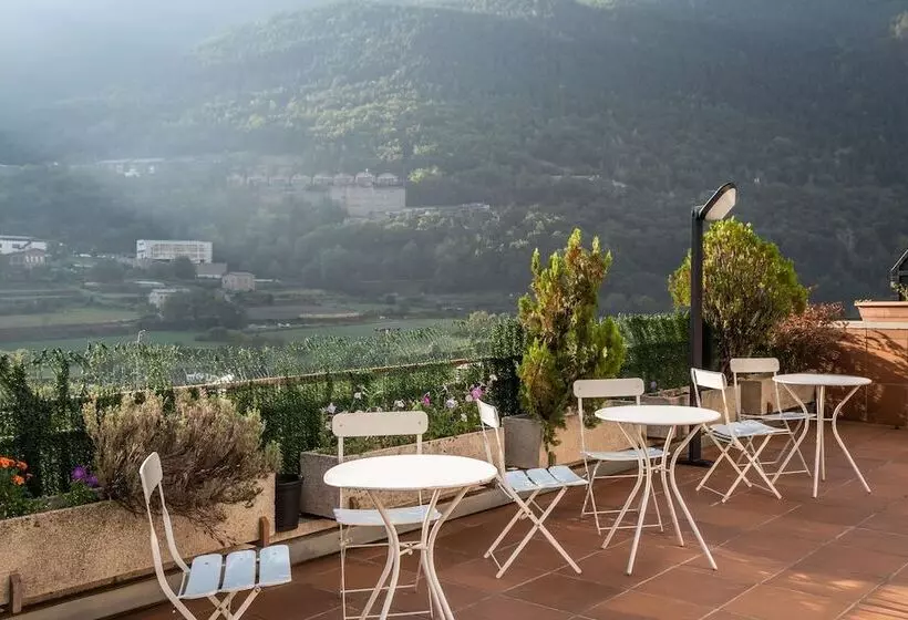 هتل Alegria President