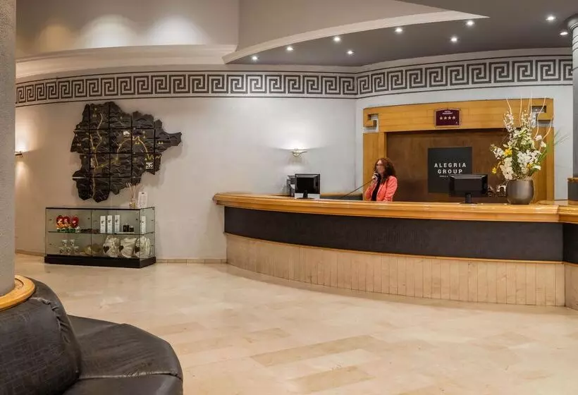 هتل Alegria President