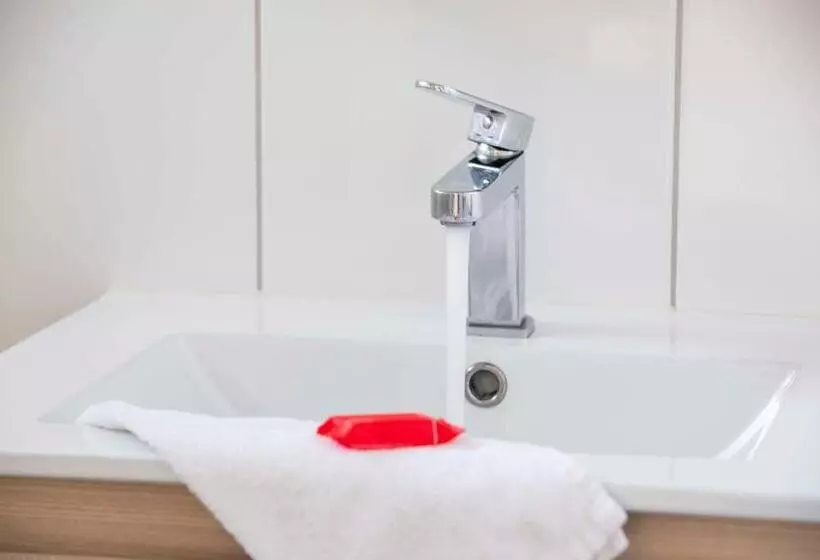 Hotel Nightcap At Roxby Downs