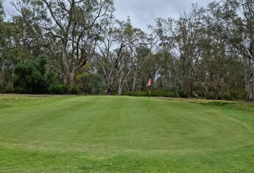 酒店 Tooleybuc Club Motor Inn