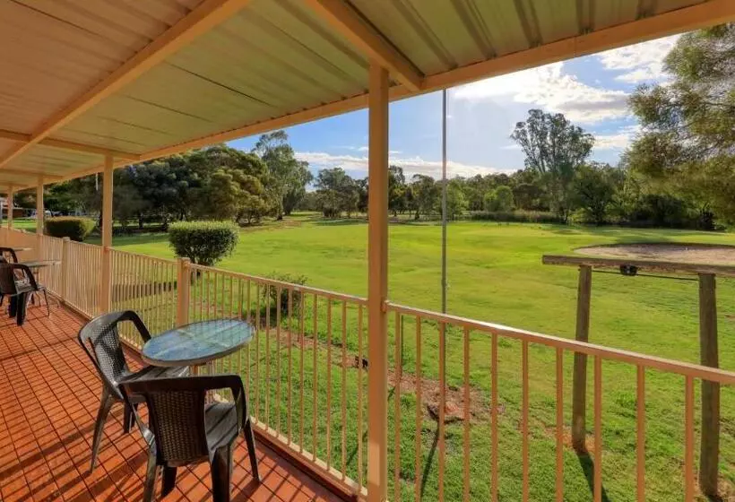 酒店 Tooleybuc Club Motor Inn