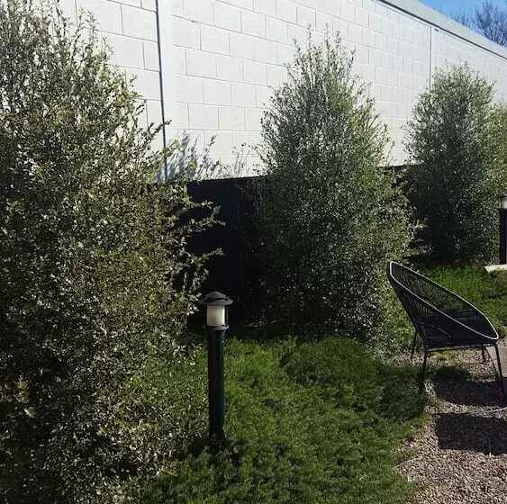 호텔 Town House Motor Inn