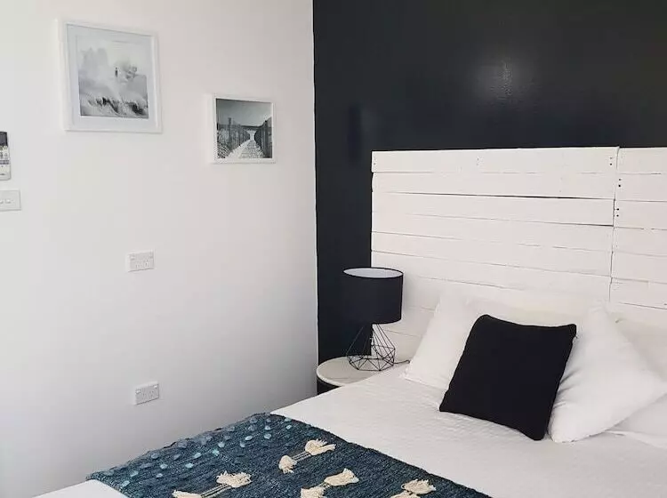 호텔 Town House Motor Inn