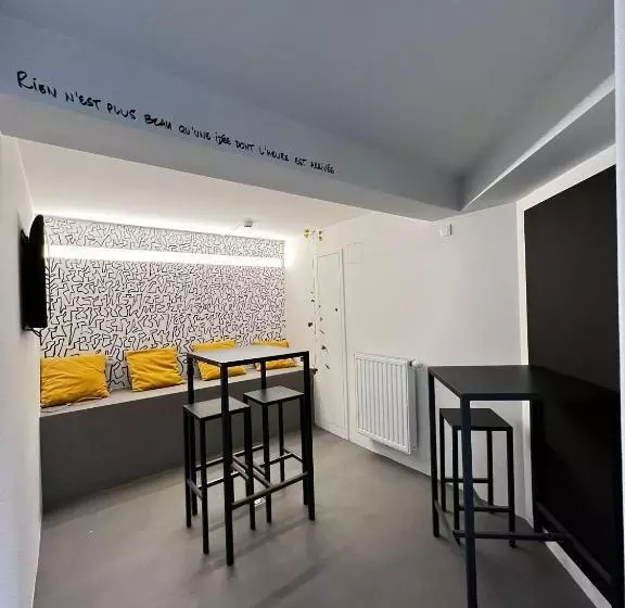 בית מלון כפרי Val De Poix