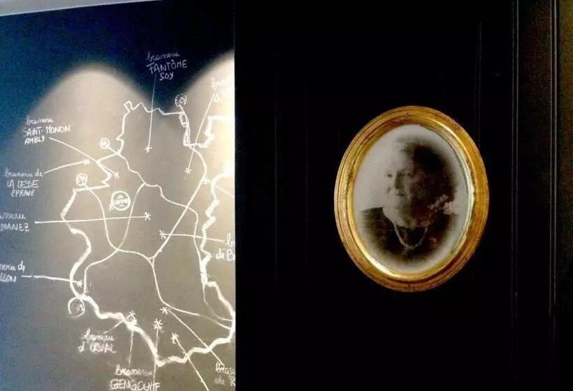 בית מלון כפרי Val De Poix