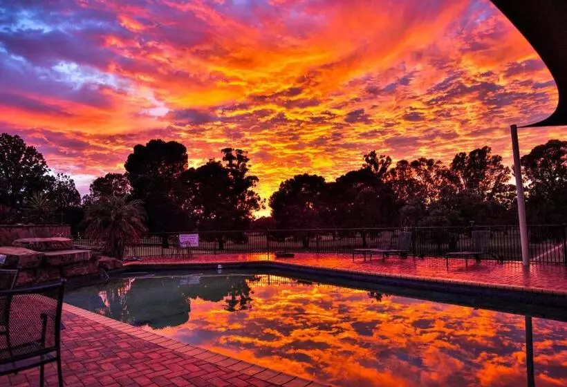 فندق على الطريق Renmark Country Club