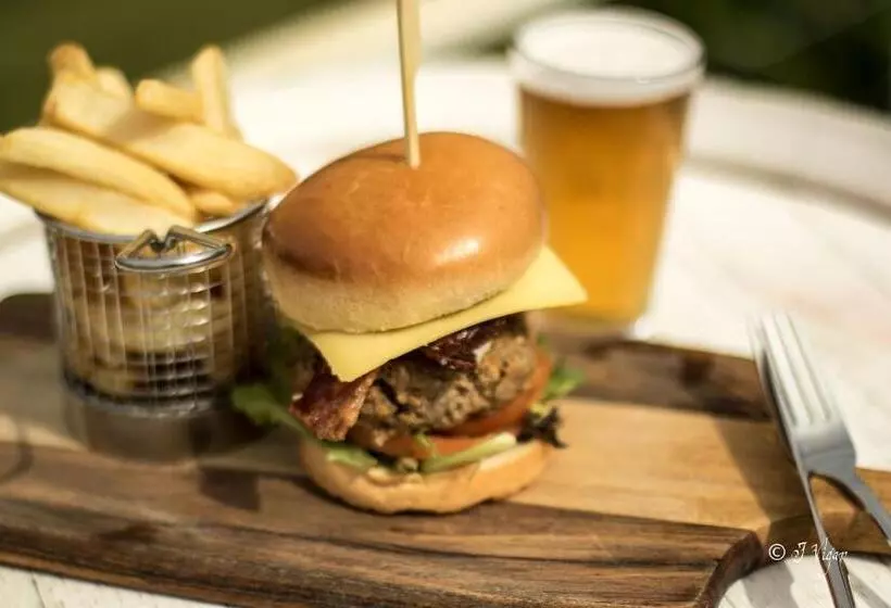 فندق على الطريق Renmark Country Club